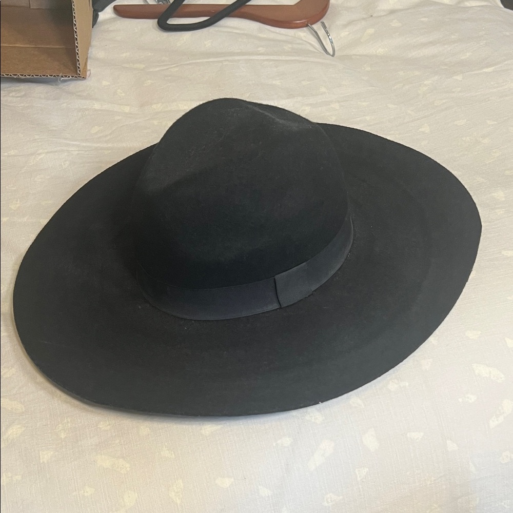 H&M Classic Black Wide-Brim Hat